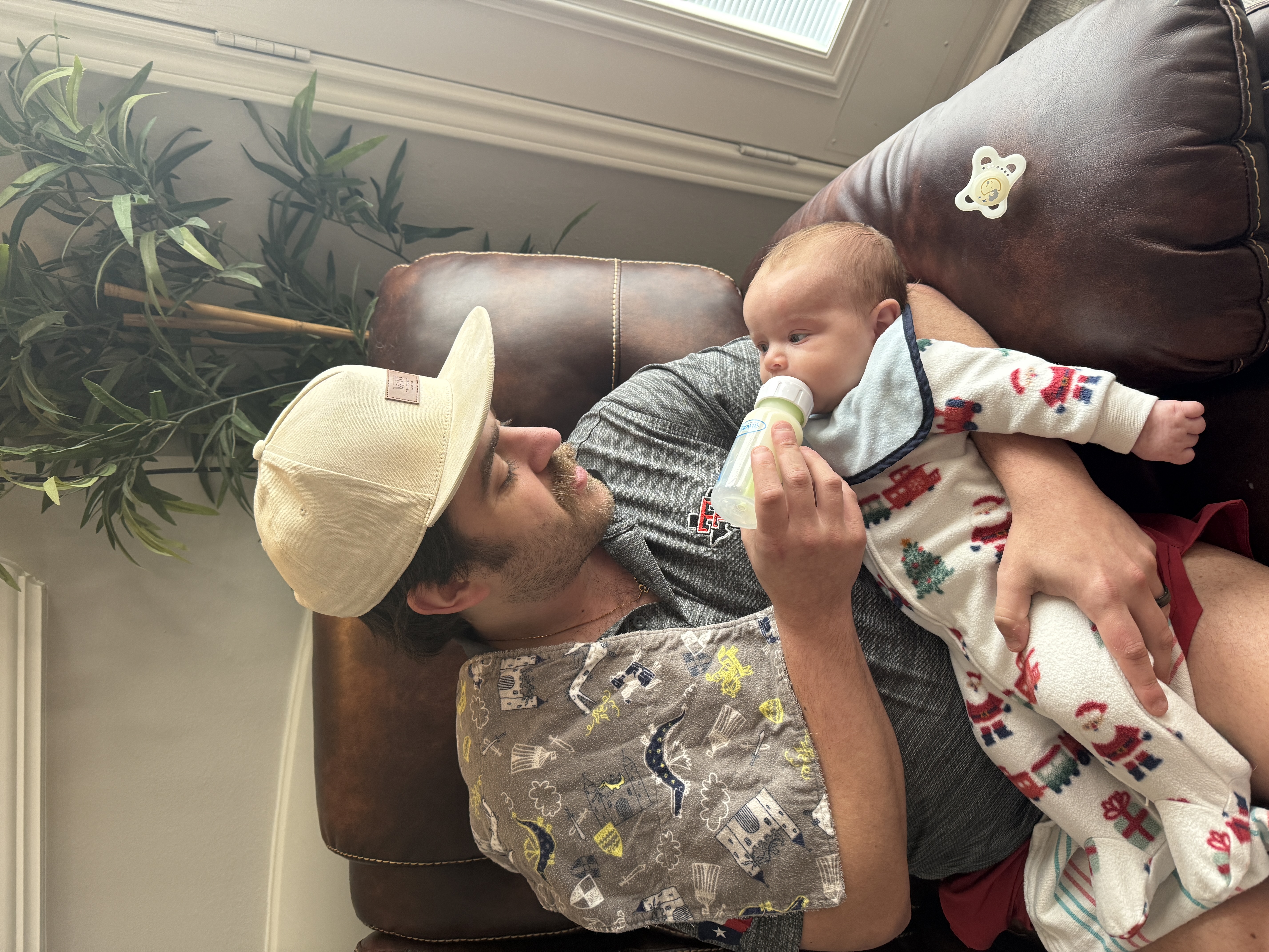 Robert with Carly and their sons Jett and Owen